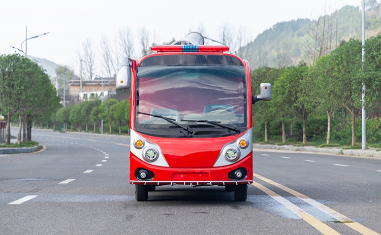 2座除塵車，道路降塵霧炮車